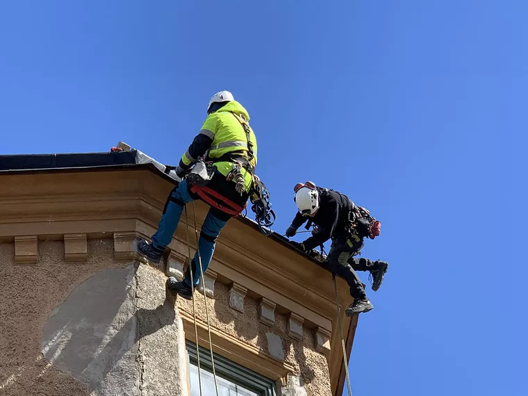 Rapport: Män drabbas oftare av fallolyckor från höjd i arbetet