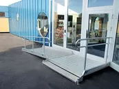 Fribärande modulramp