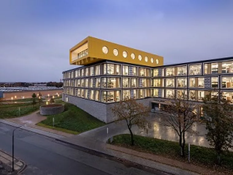 Lego Campus med Steni i Archello