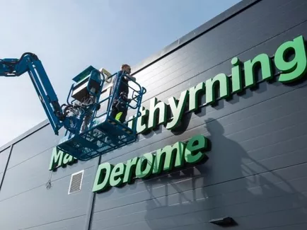 Derome expanderar – öppnar maskinuthyrning i Stenungsund