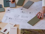Ny arkitektundersökning: Naturlig färg, återbruk o...