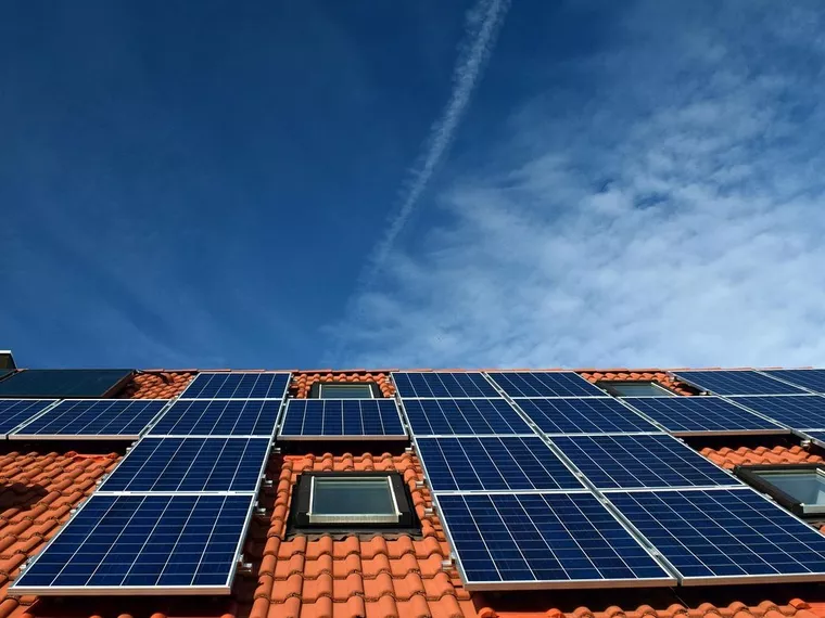 Svensk Solenergi i Almedalen:  Sverige har högst skatt på egen solel i EU