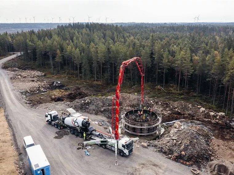 Vindkraftpark i Småland byggs med klimatförbättrad betong