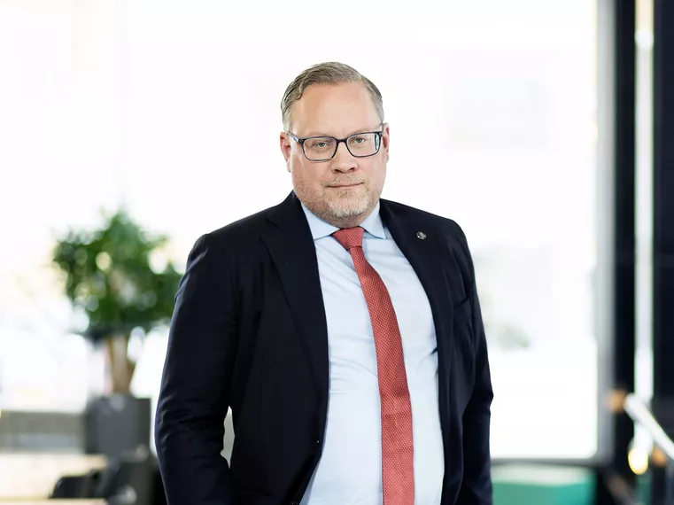 Fler än 1 000 bygg­företag i konkurs under första halvåret