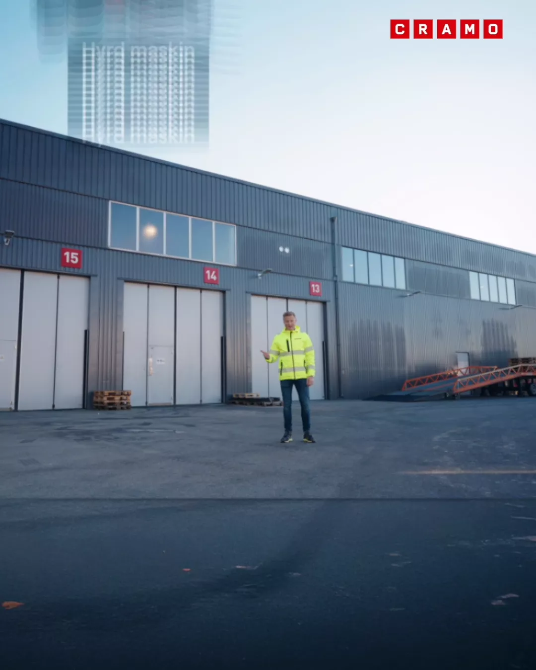 Michael Bruto från Cramo förklarar vad smartcontrol innebär för en byggarbetsplats